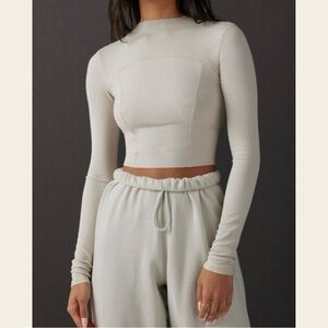 JOAH BROWN LONG SLEEVE! Cross listed on Mercari and Curtsy!